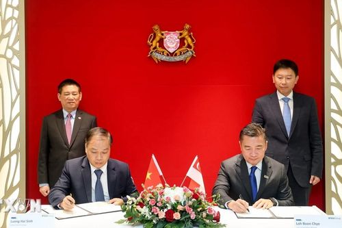Cánh cửa mở rộng cho hợp tác Việt Nam-Singapore trên thị trường chứng khoán