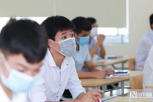 Bản tin 5/8: Bộ GD&ĐT yêu cầu năm học 2024-2025 sĩ số tiểu học là 35 học sinh/lớp