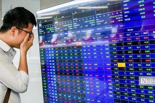 VN-Index thủng mốc 1.200 điểm, điều gì đang xảy ra với thị trường chứng khoán?