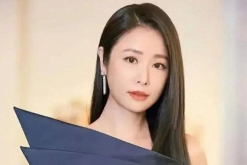 Làm thế nào mà Lâm Tâm Như 48 tuổi lại trở nên trẻ đẹp và khí chất như thế này? Ai nhìn thấy cũng đều ghen tị với Hoắc Kiến Hoa