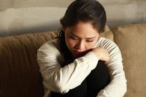 Chồng đã biết con không cùng huyết thống từ 3 năm trước, nhưng vẫn kiên quyết đòi nuôi dưỡng