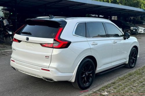Ngỡ ngàng giá chào bán của Honda CR-V mới lăn bánh 9.000 km