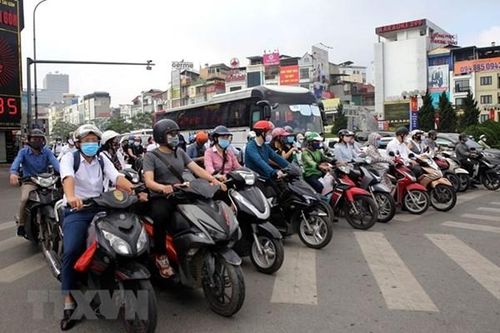Cách đi xe máy tiết kiệm xăng hiệu quả, tối ưu chi phí xăng xe