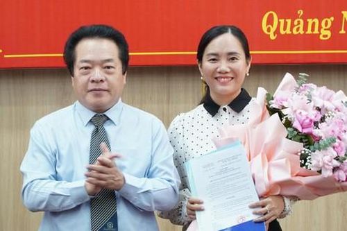 Quảng Ngãi: Nữ trưởng phòng được bổ nhiệm Phó chánh văn phòng UBND tỉnh