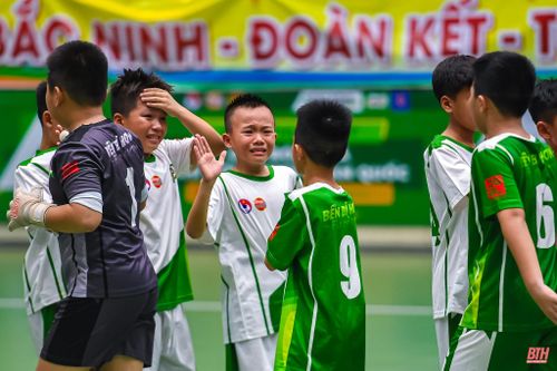 U11 Việt Hùng Thanh Hóa dừng bước tại bán kết Giải Bóng đá Nhi đồng toàn quốc 2024