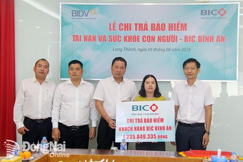 BIC phối hợp BIDV Đông Đồng Nai chi trả hơn 1,2 tỷ đồng quyền lợi bảo hiểm cho khách hàng