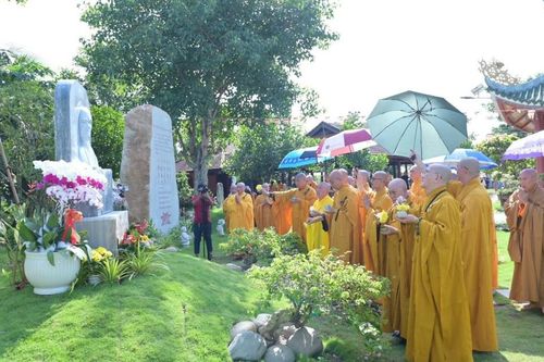 Bến Tre: An vị tôn tượng Bồ-tát Quan Thế Âm và Đại lễ Vu lan - Báo hiếu tại chùa Pháp Thanh