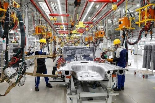PMI ngành sản xuất Việt Nam duy trì tăng trưởng cao trong tháng 7/2024