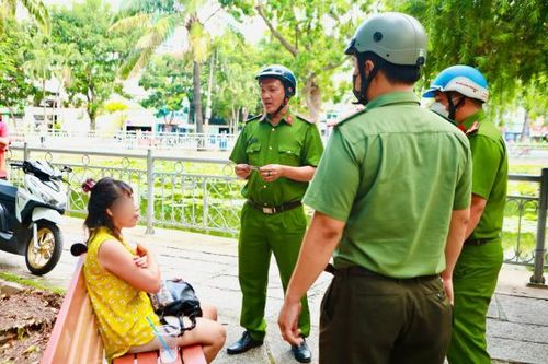 Phân loại các nhóm người lang thang ăn xin để có biện pháp quản lý