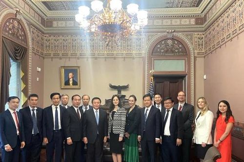 Nâng cao hiệu quả hợp tác giữa Bộ Công an với FBI