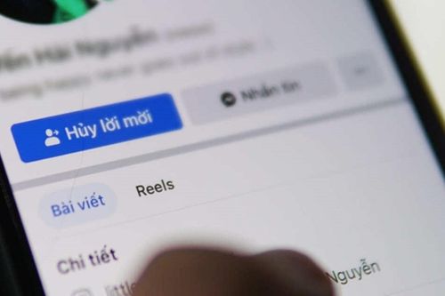 Hướng dẫn xóa lời mời kết bạn đã gửi trên Facebook bằng điện thoại