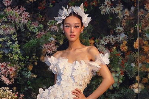 NTK Chung Thanh Phong ra mắt 80 bộ đầm cưới bản giới hạn dòng Haute Couture