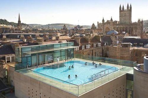Tìm bản sắc cho kiến trúc đô thị Hà Nội: Thành phố Bath (Anh): Nơi quá khứ hòa quyện cùng nhịp sống hiện đại