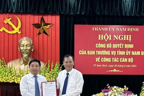 TP Nam Định có lãnh đạo mới trước ngày được sáp nhập