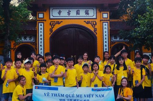 Hành trình 'về quê mẹ' của thiếu nhi kiều bào Hàn Quốc