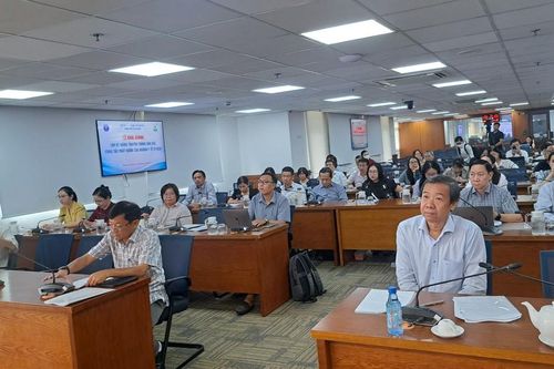 TP Hồ Chí Minh: cán bộ ngành y tế học cách phát ngôn với báo chí