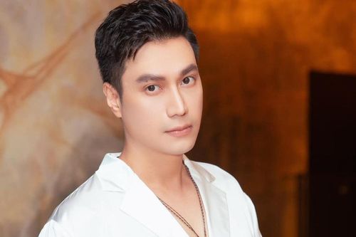 Việt Anh 'lên bài' kể bí kíp giữ hạnh phúc với người yêu, mọi người lại chỉ tập trung bình luận về body