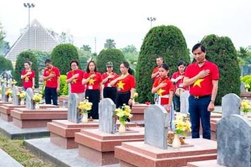 Điện Biên nặng nghĩa tri ân