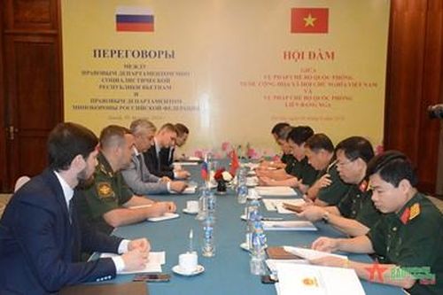 Hội đàm song phương giữa Vụ Pháp chế, Bộ Quốc phòng Việt Nam và Vụ Pháp chế, Bộ Quốc phòng Liên bang Nga