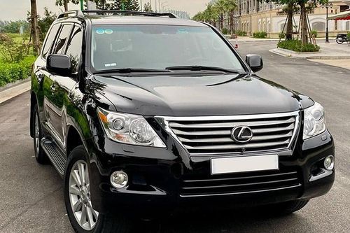 Lexus LX570 2010 - 'chuyên cơ mặt đất' chạy 14 năm hơn 1,6 tỷ ở Hà Nội