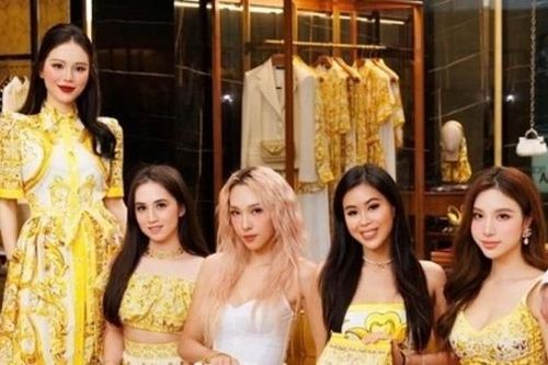Dự sự kiện thời trang Italy, Linh Rin tỏa sáng cùng dàn người đẹp
