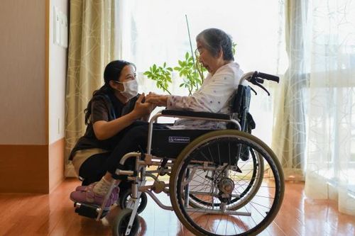Nhật Bản cần lao động nước ngoài và nghịch lý không thể giữ chân