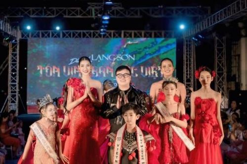 Á hậu Hương Ly, Hoàng Thùy và dàn mẫu nhí lộng lẫy trong chương trình 'Tôn vinh bản sắc Việt - Dấu ấn Lạng Sơn'