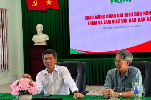 Nâng cao hoạt động báo chí giữa Báo Kon Tum và Báo Đắk Nông