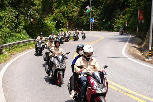 Chinh phục cung đường Hà Nội - Tam Đảo cùng Yamaha LEXi Super Ride