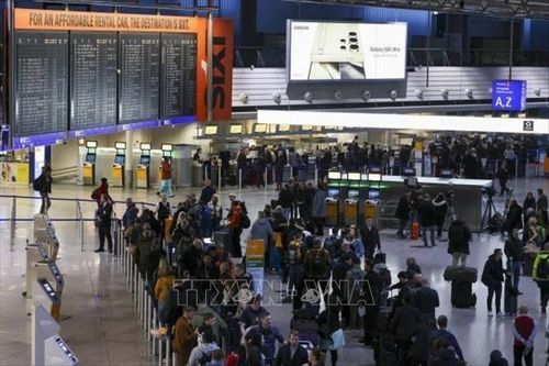 Đức: Sự cố kỹ thuật gây mất điện cục bộ tại Sân bay Frankfurt