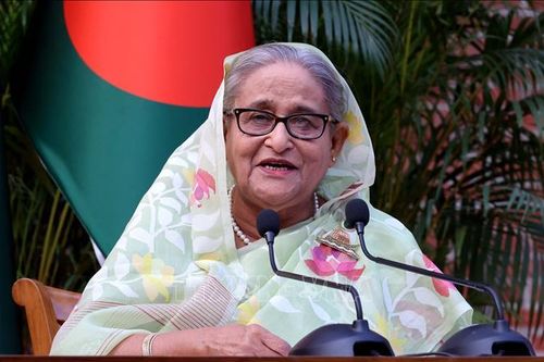 Máy bay chở Thủ tướng Bangladesh được theo dõi nhiều nhất trên thế giới