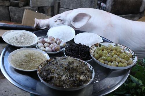 Xây dựng sản phẩm du lịch Food tour Lạng Sơn