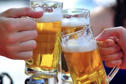 Xu hướng chi tiêu đối nghịch của các ông lớn ngành bia