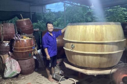 Trống truyền thống Đọi Tam vang tiếng trên quê hương mới Yên Bái