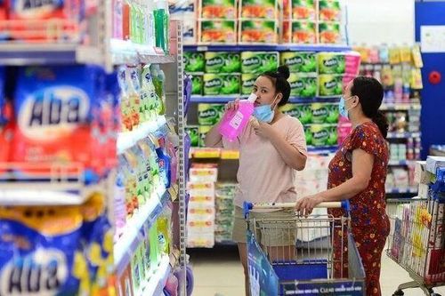 Thu nhập bình quân đầu người Hà Nội tăng 40% sau 10 năm, chi phí đắt đỏ nhất cả nước