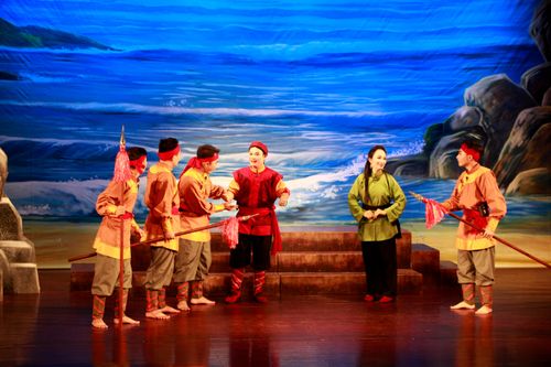 Nhà hát tuồng Nguyễn Hiển Dĩnh ra mắt vở diễn 'Hòn vọng phu'
