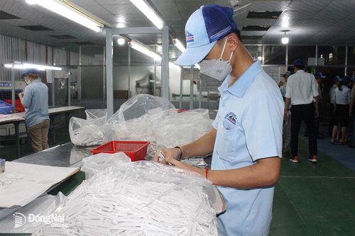 Tìm cách tham gia sâu hơn vào chuỗi cung ứng toàn cầu