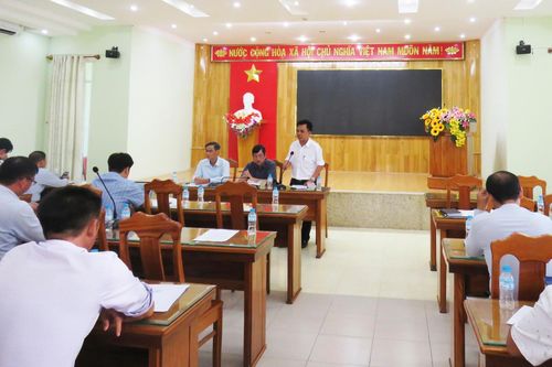 Kiểm tra tiến độ nông thôn mới Vạn Ninh và Ninh Hòa