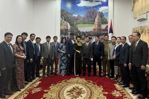 Đoàn công tác tỉnh Lâm Đồng thăm và làm việc tại Cộng hòa Dân chủ Nhân dân Lào