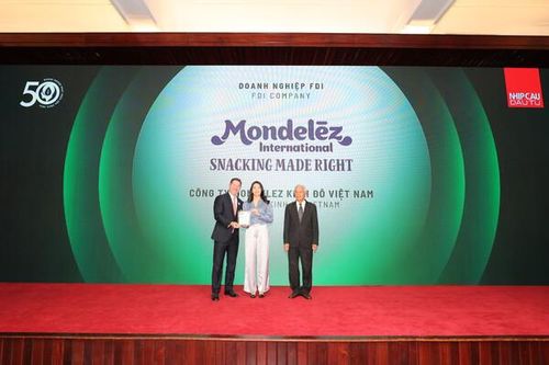 Mondelez Kinh Đô được vinh danh Top 50 doanh nghiệp phát triển bền vững tiêu biểu Việt Nam 2024