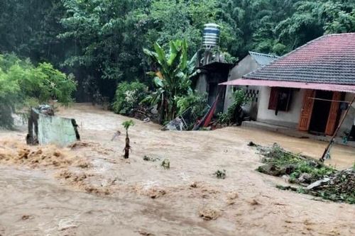 Mưa lớn trong hai ngày, 9 người thương vong tại các tỉnh miền Bắc