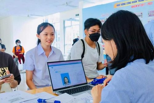 Ký túc xá ĐHQG TP. HCM bắt đầu nhận sinh viên