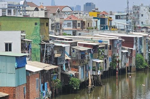 TPHCM: Hết quý 2-2024, chỉ mới di dời được 983 căn nhà trên kênh rạch