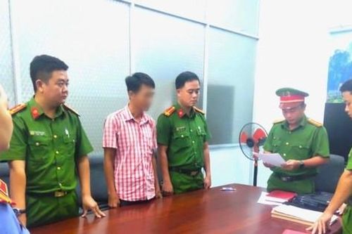 Bắt một đăng kiểm viên Chi cục Thủy sản Bà Rịa – Vũng Tàu vì giả mạo giấy tờ