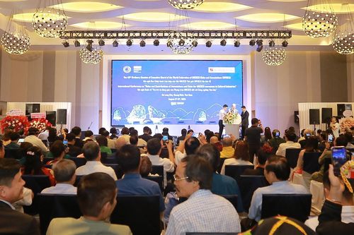 Tôn trọng và khuyến khích sự đa dạng văn hóa
