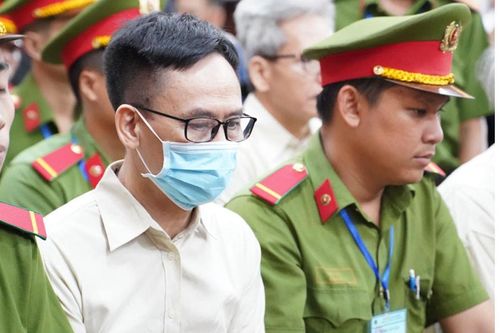 Cựu cục trưởng Đăng kiểm: 'Bị cáo chỉ vô tình phạm tội'