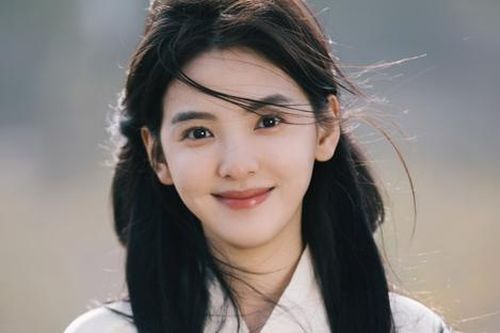 Chương Nhược Nam nhận phản ứng dữ dội vì nhiều fan nam yêu thích