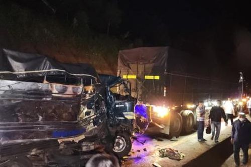 6 người thương vong sau vụ tai nạn liên hoàn ở Đăk Lăk