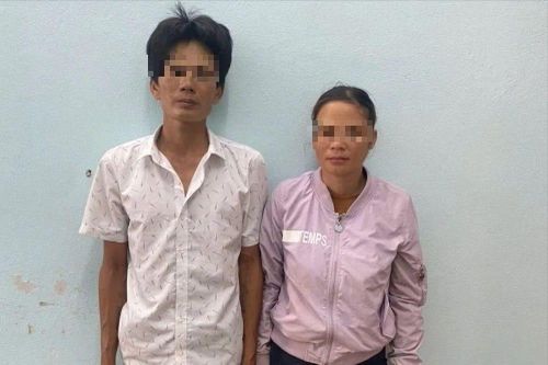 Trộm gà bị phát hiện, chồng bỏ lại vợ để thoát thân