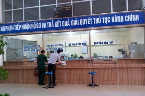 Bộ Nội vụ trả lời cử tri Khánh Hòa về kiến nghị đẩy mạnh chống quan liêu, lãng phí